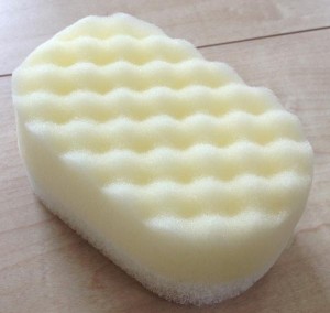 カインズ小判型スポンジ裏