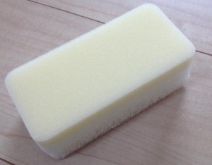 カインズキッチンスポンジ裏側
