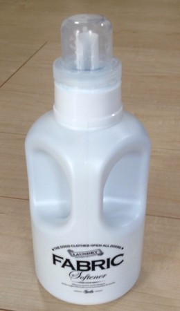 モノトーン詰め替えボトル