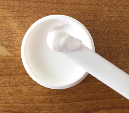 ホワイトソリッドバター