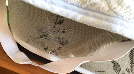 布団ズレ落ちクリップ敷きパッド