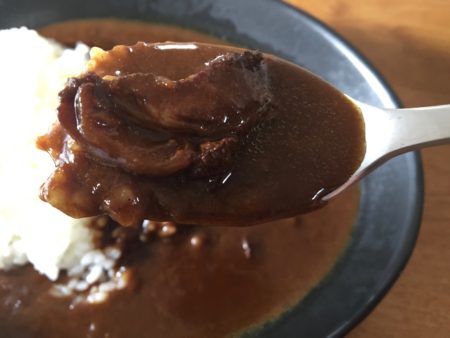 絶品牛すじカレー