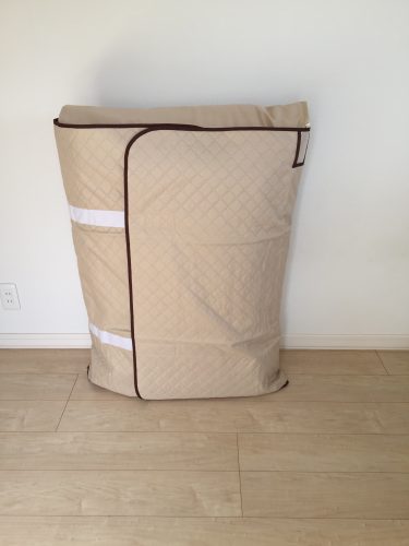 ダブル敷き布団立てて収納