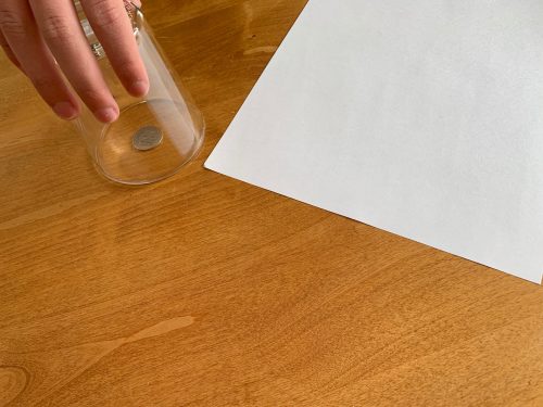 コップとコイン