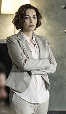 ロックアップ女子刑務所所長